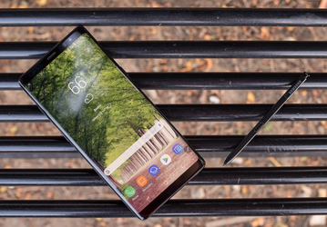 Трёхлетний Samsung Galaxy Note8 выходит в тираж. Прекращены ежемесячные обновления