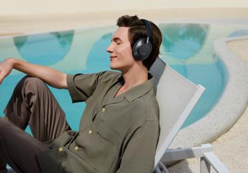 Представлены беспроводные наушники Huawei FreeBuds Studio для меломанов