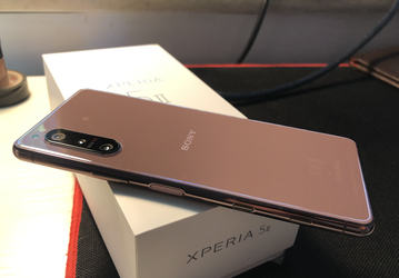 Компактный флагман Sony Xperia 5 II прибыл в Европу раньше ожидаемого