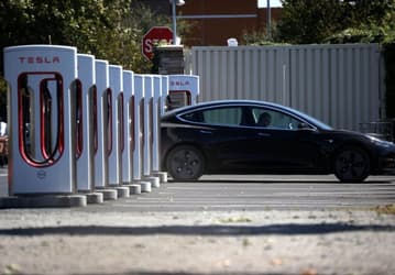 Tesla побила собственный рекорд