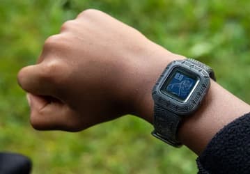 Полезные детские спортивные часы с автономностью в 1 год. Представлены Garmin Vivofit Jr.3