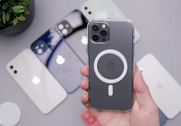 Apple порекомендовала держать MagSafe и iPhone 12 от кардиостимуляторов подальше