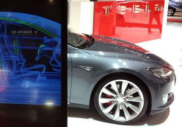 Tesla обвиняет сотрудника в краже программного обеспечения