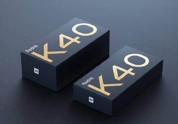 Redmi K40 готов к запуску. Топ-менеджер Xiaomi продемонстрировал две коробки с разной комплектацией