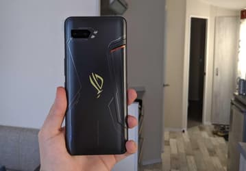 Asus ROG Phone 4 существенно уступит Black Shark 4 и Red Magic 6 по мощности зарядки, но получит больший аккумулятор