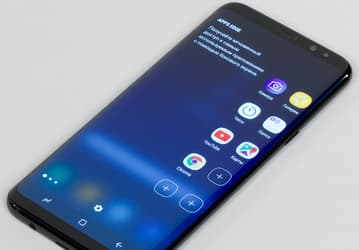 Четырёхлетние Samsung Galaxy S8 и Galaxy S8+ получили последнее обновление