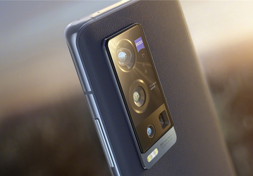 Претендент на звание короля мобильной фотографии прибыл. Представлен Vivo X60 Pro+ с Snapdragon 888 и оптикой Zeiss