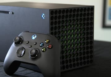 Третья консоль Xbox Series XS — это полноценная альтернатива Sony PlayStation 5 Digital Edition?