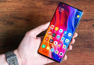 На Xiaomi Mi 10 Pro пока не стоит ставить MIUI 12.5, зато есть стабильная MIUI 12.2.2.0