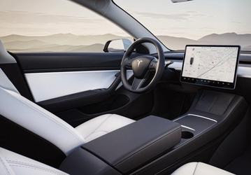 Tesla обновила центральную консоль электромобиля Model Y