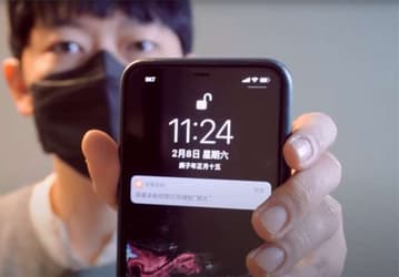iPhone теперь можно разблокировать в маске. Потребуются Apple Watch