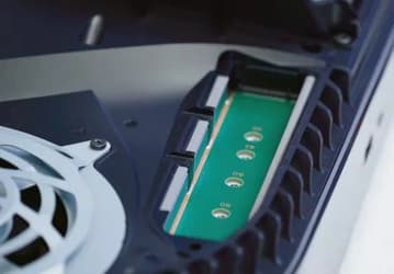 Стало известно, когда в PlayStation 5 появится возможность расширения SSD