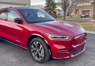 Ford удваивает инвестиции в электромобили