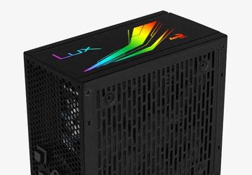 Блок питания AeroCool LUX RGB 850M украшен подсветкой