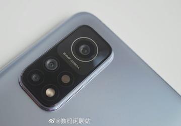 Новый флагман Xiaomi 12 будет похож на Redmi K30s и Xiaomi Mi 10T