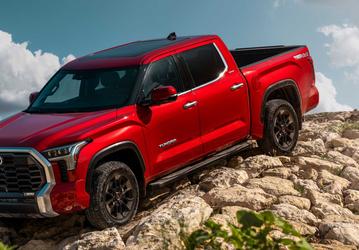 Новая Toyota Tundra 2022 вызвала большой ажиотаж: очередь растянулась на полтора года