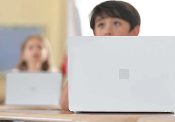 Microsoft представила ноутбук всего за 250 долларов