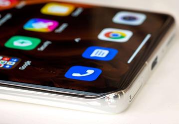 Xiaomi 12 и 12X получат изогнутые экраны и симметрично расположенные стереодинамики