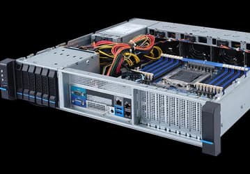 К 2025 году доля серверов на процессорах Arm достигнет 22% 