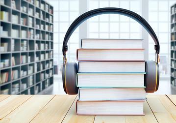 «Алиса» прочитает любую книгу вслух и с выражением