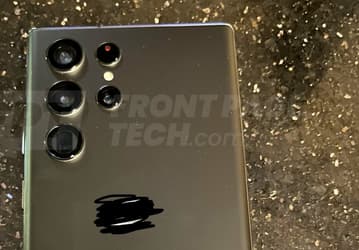 На что Samsung пришлось пойти ради слота для стилуса: первые живые фото флагманского Galaxy S22 Ultra в рабочем состоянии