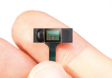 Специалисты института Фраунгофера показали многоцветный микродисплей OLED с минимальным энергопотреблением