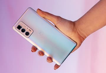 Флагманский Motorola Edge 20 Pro выступил на уровне iPhone SE. Камера смартфона не впечатлила специалистов DxOMark