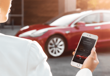 Сбой приложения Tesla оставил владельцев без доступа к автомобилям по всему миру на несколько часов