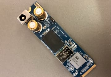 «Аудиофильский» SSD типоразмера M.2 рассчитан на внешний источник питания
