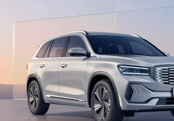 Запас хода 1300 км и разгон  0 до 100 км/ч за 7,9 с. Гибридный Geely запущен в массовое производство
