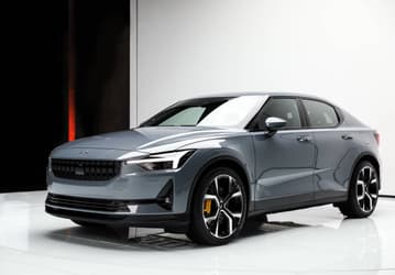 Обновление ПО повышает мощность и скорость этого автомобиля. Самый дешевый Polestar 2 проезжает 435 км без подзарядки