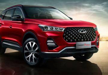 Популярные китайские кроссоверы Chery подорожали в России