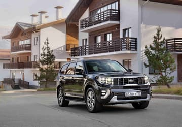 Рамный внедорожник Kia Mohave 2022 с управлением со смартфона уже можно заказать в России