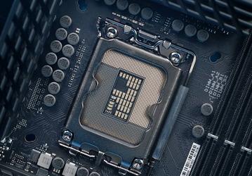 Почему материнские платы на чипсете Intel Z690 такие дорогие? Назван компонент, подорожавший в три раза в сравнении с Intel Z590