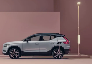 Электромобили Volvo всё ближе: к лету в России появится полностью электрический Volvo XC40 Recharge