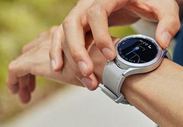 В России покупателям часов Samsung Galaxy Watch4 дарят до года бесплатного Интернета и мобильной связи