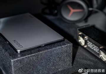 8,8 дюйма, 120/240 Гц, JBL, Dolby Vision и Dolby Atmos. Компактный планшет Lenovo Legion Y700 впервые показали вживую
