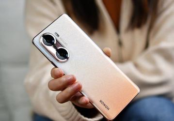 Фотогалерея дня: живые фото Honor 60 сразу после анонса