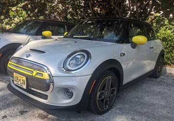 BMW полностью переведет автомобили Mini на электродвигатели к 2030 году