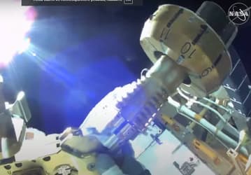 Видео дня: выход астронавтов в открытый космос с борта МКС 