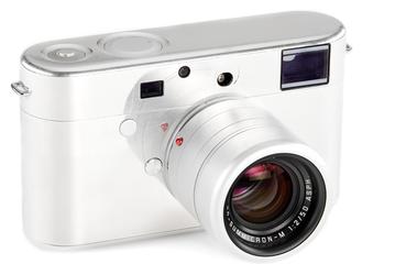Прототип камеры Leica M, созданный Джони Айвом и Марком Ньюсоном, будет выставлен на аукцион