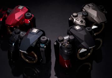 Цифровая зеркальная камера Pentax K-1 II J Limited 01 будет изготавливаться по индивидуальным заказам