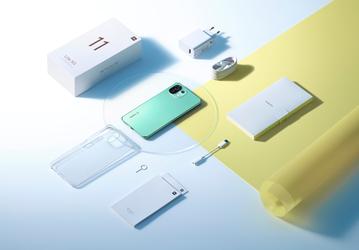 Большой комплект поставки Xiaomi Mi 11 Lite 5G показали на официальных фото и видео