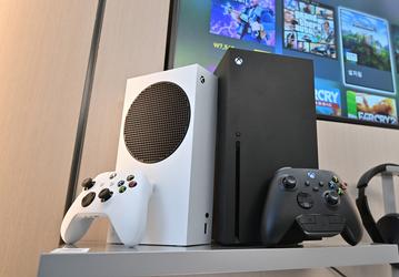 Нет, Microsoft пока не станет поднимать цены на свои консоли в России, как это сделала Sony