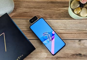 Смартфоны без фронтальной камеры получили Android 11. Обновление вышло для Asus ZenFone 7 и ZenFone 7 Pro