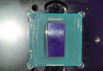 Core i7-11700K без «скальпа». Кристалл нового CPU существенно больше, чем у Core i9-10900K