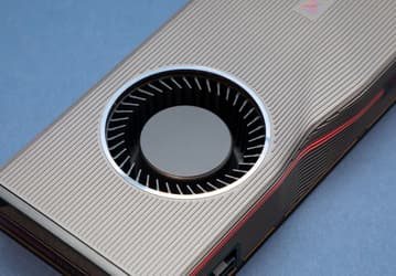 Это как Ryzen, только в мире видеокарт. AMD действительно готовит двухчиповую видеокарту