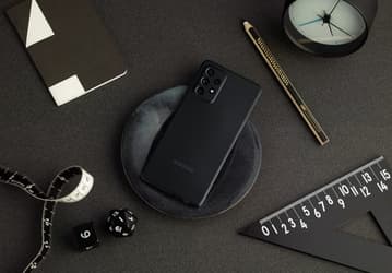 Прошивка для Samsung Galaxy A52 улучшила камеру, качество связи и работу сенсорного экрана