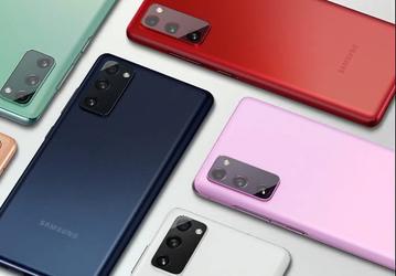 Один из самых проблемных смартфонов Samsung. Galaxy S20 FE получил очередной патч для решения проблемы сенсорного дисплея