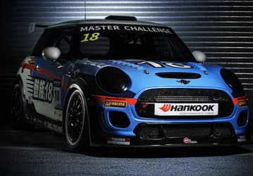 В автомобилях Mini Cooper появится ОС Flyme for Cars